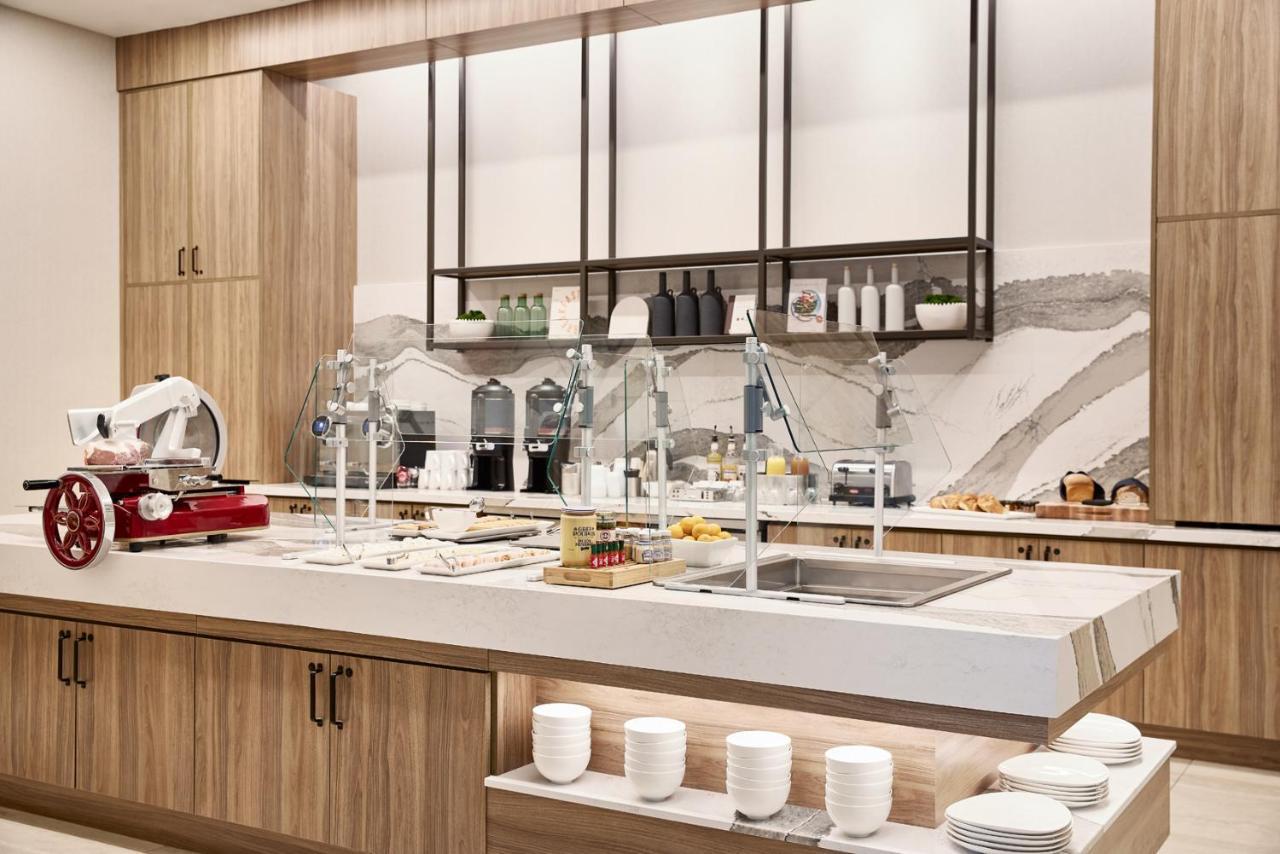 Ac Hotel By Marriott Atlanta Perimeter 던우디 외부 사진