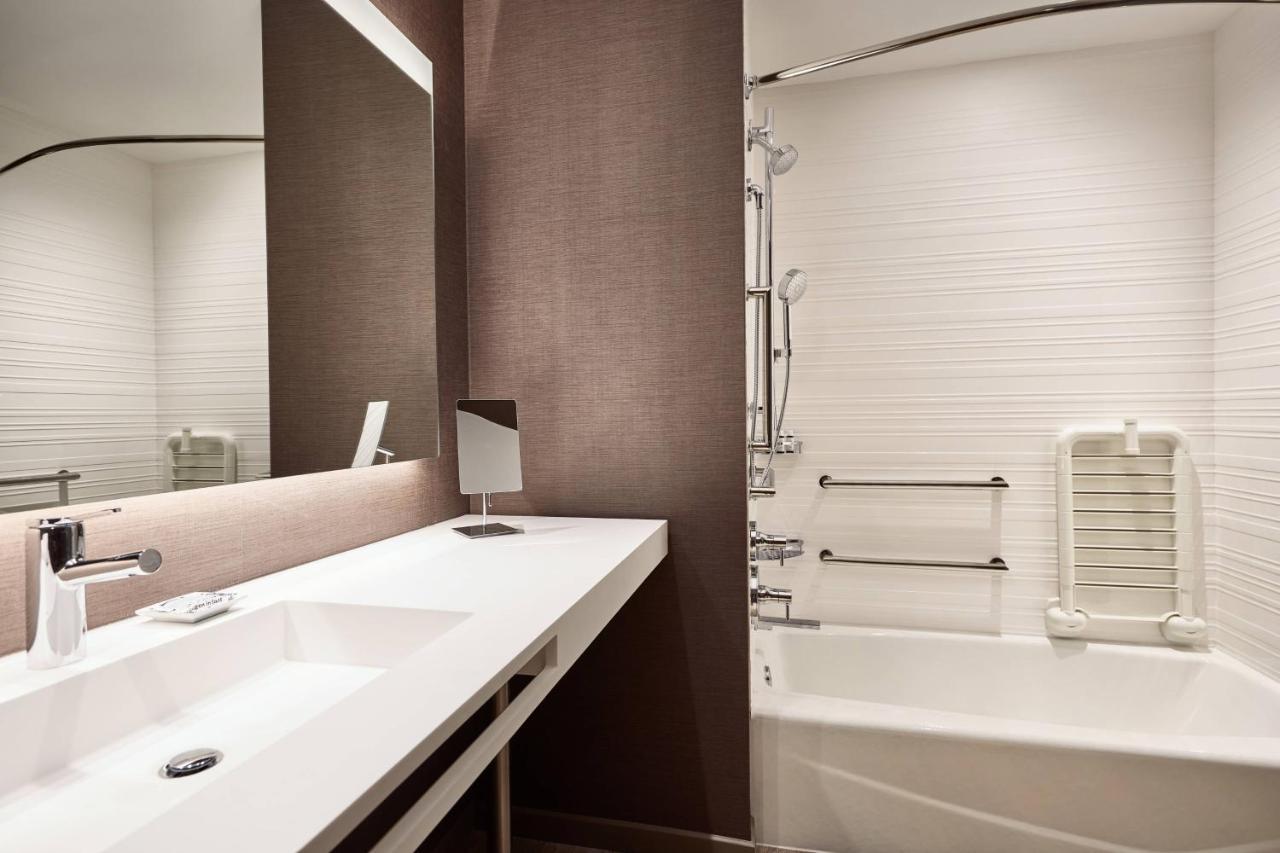 Ac Hotel By Marriott Atlanta Perimeter 던우디 외부 사진